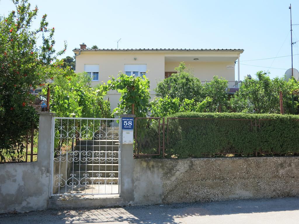 Apartments Coce تروغير الغرفة الصورة