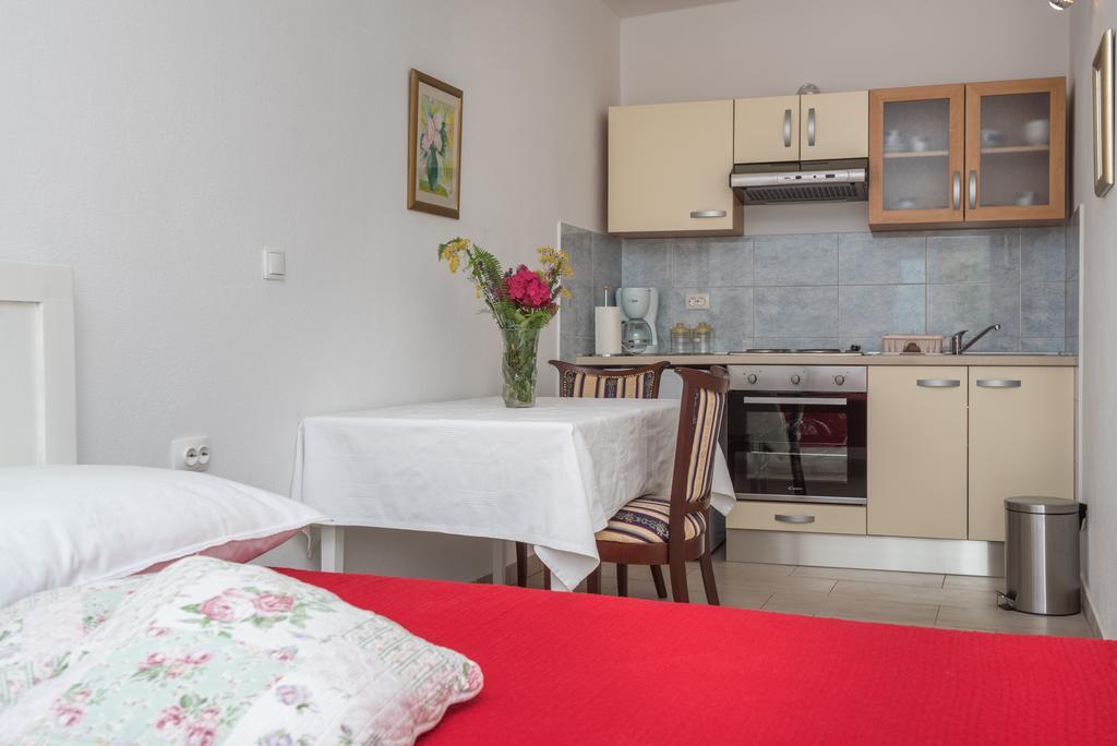 Apartments Coce تروغير المظهر الخارجي الصورة